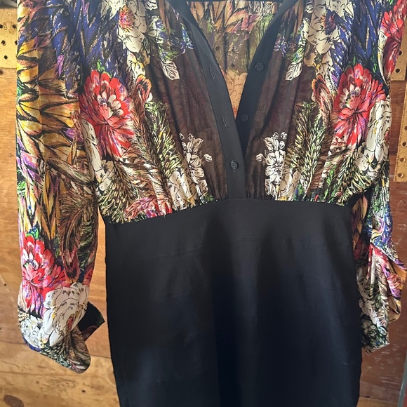 Dress - Picture 1 of 3